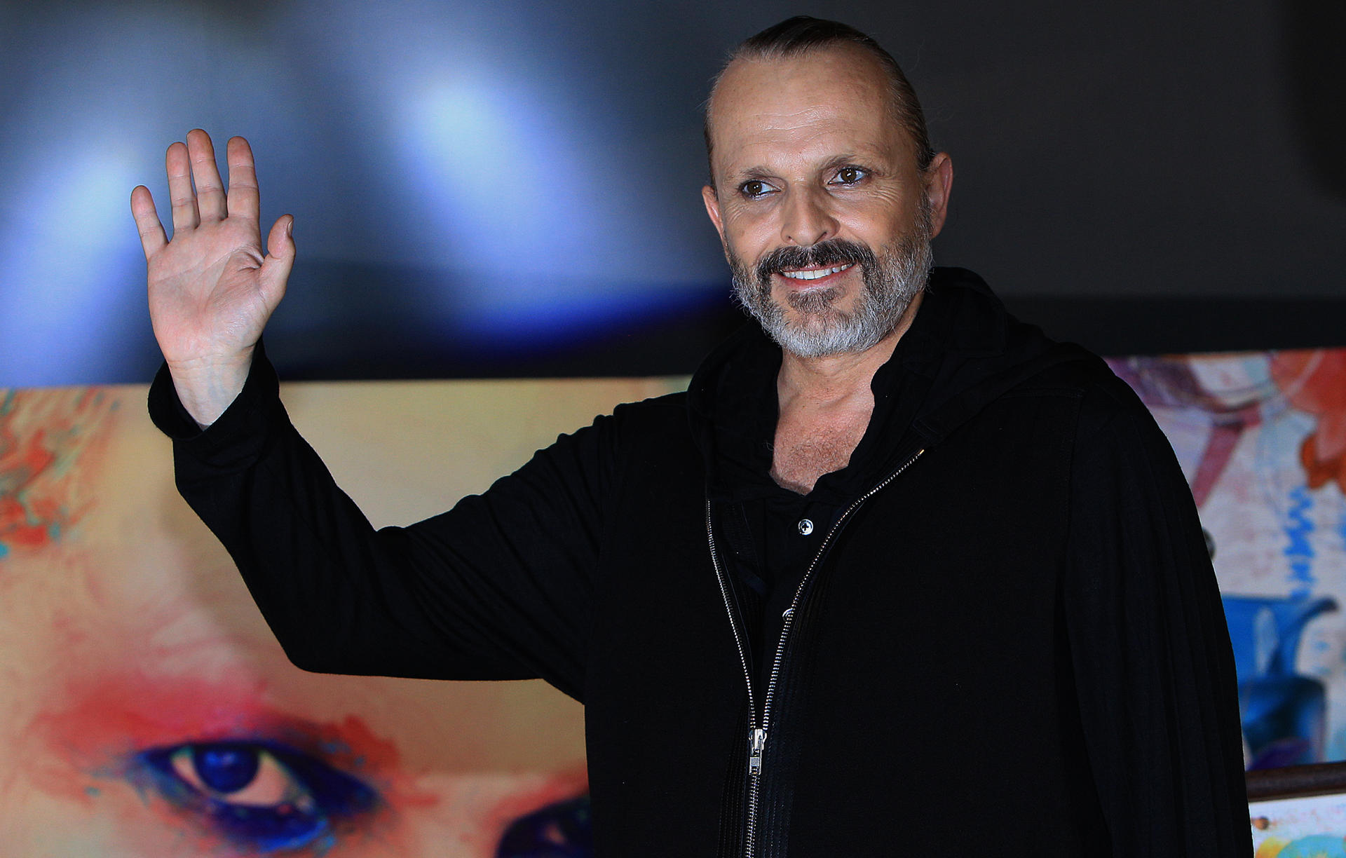 Miguel Bosé denuncia atraco a mano armada en su casa: «Nos tuvieron atados durante más de dos horas”
