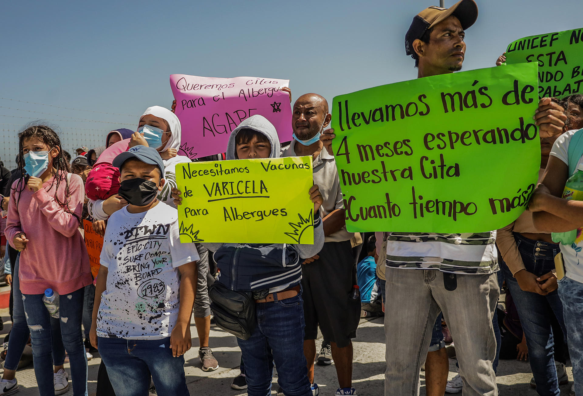 Un brote de varicela y la falta de vacunas azotan a migrantes en la frontera de México