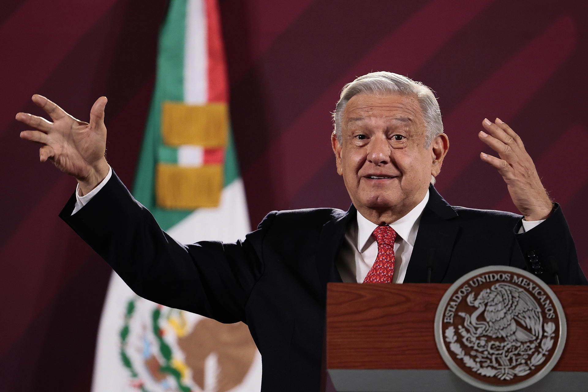 López Obrador acusa a DeSantis de ser «más antimigrante» que Trump