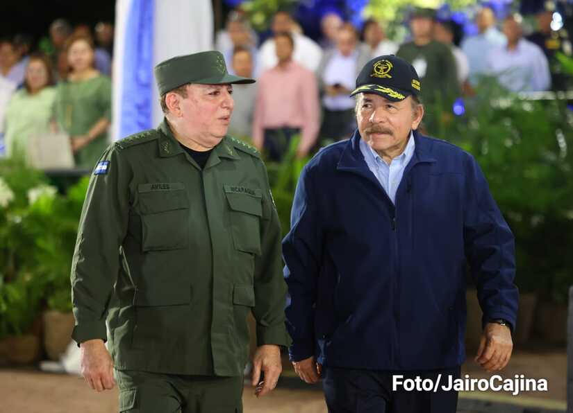 Jefe del Ejército tilda de «mercenarios y vividores de la información» a periodistas independientes