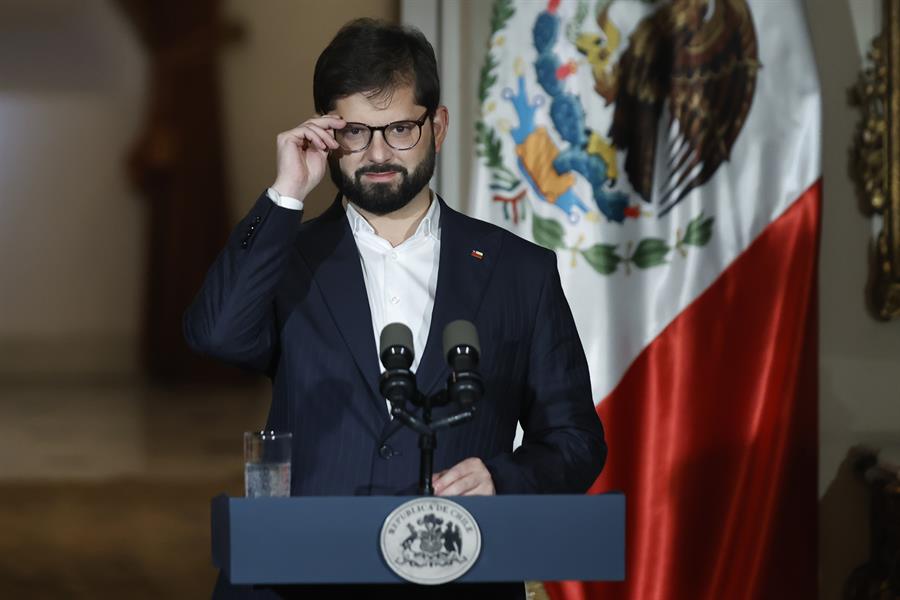 Boric calificó como un “insulto” los ataques del “dictador” Daniel Ortega contra los Carabineros