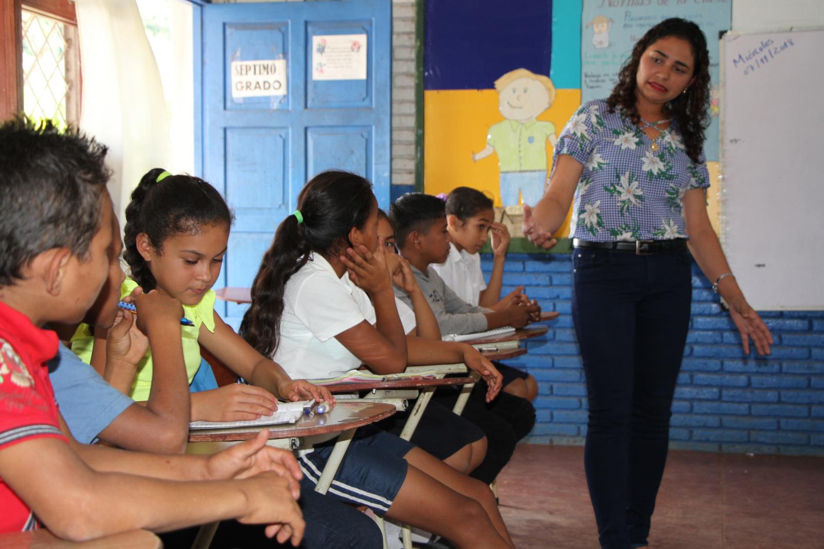 El regreso a clases tambalea la economía de los más pobres en Nicaragua