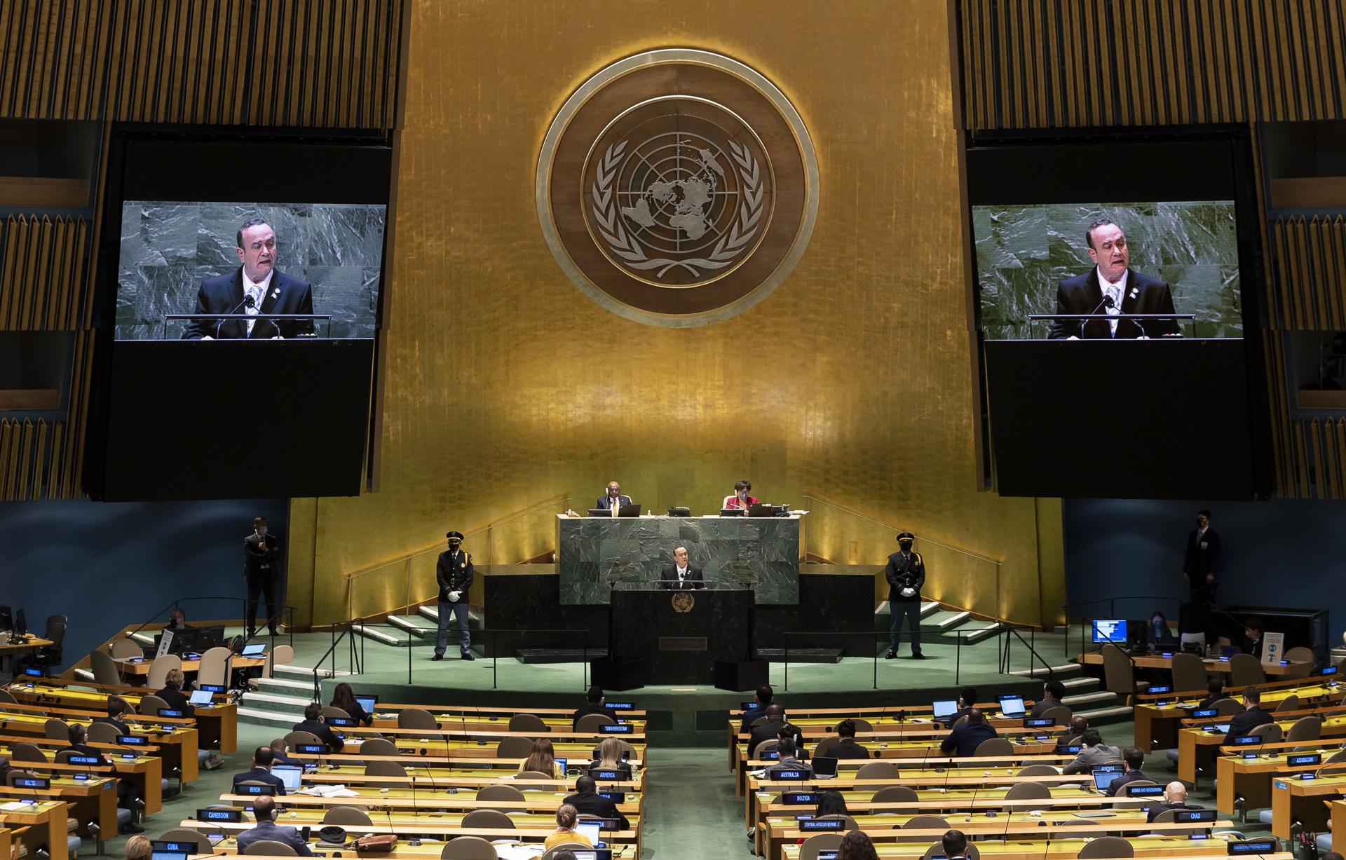 Giammattei critica la “injerencia internacional” durante el proceso electoral de Guatemala