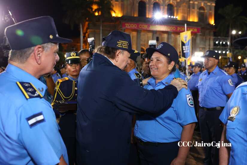 Ortega designa a otros 19 comisionados generales y suma 52 ascensos este mes