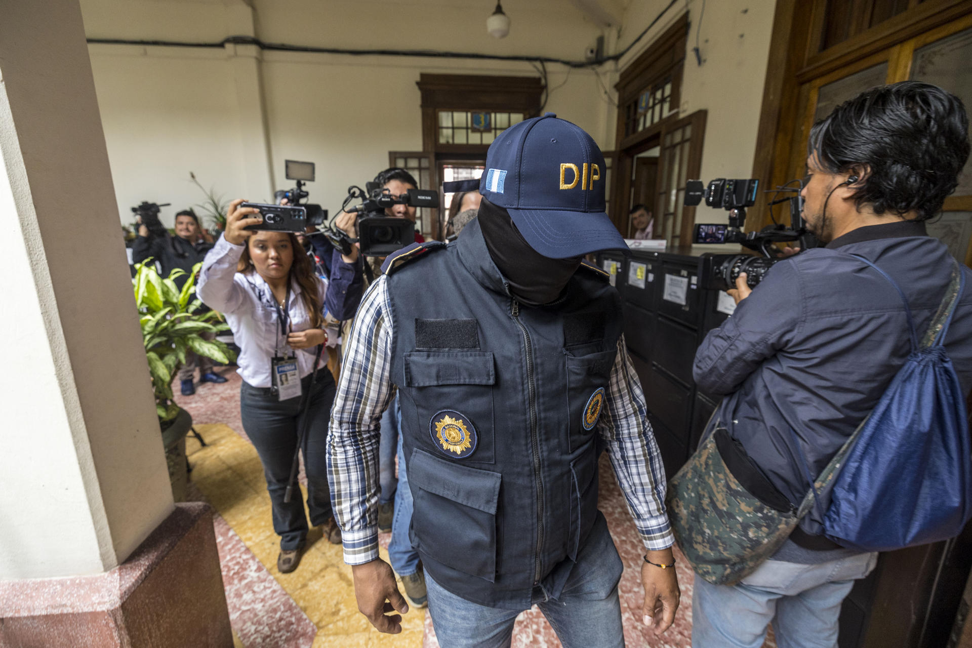 La Fiscalía de Guatemala arremete contra la OEA