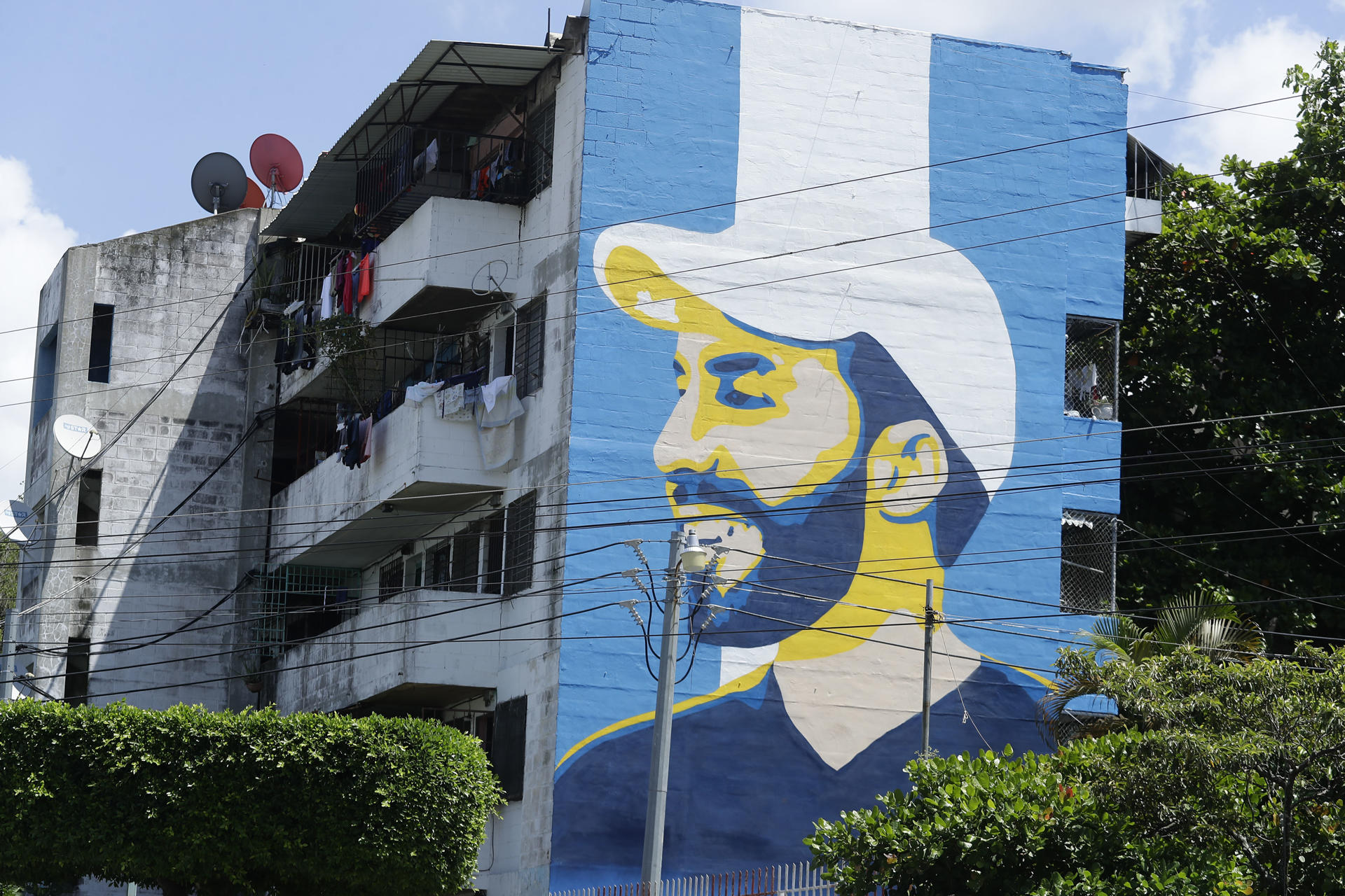 Comienza oficialmente en El Salvador la campaña electoral