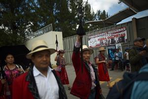 Los bloqueos de carreteras y protestas persisten en Guatemala