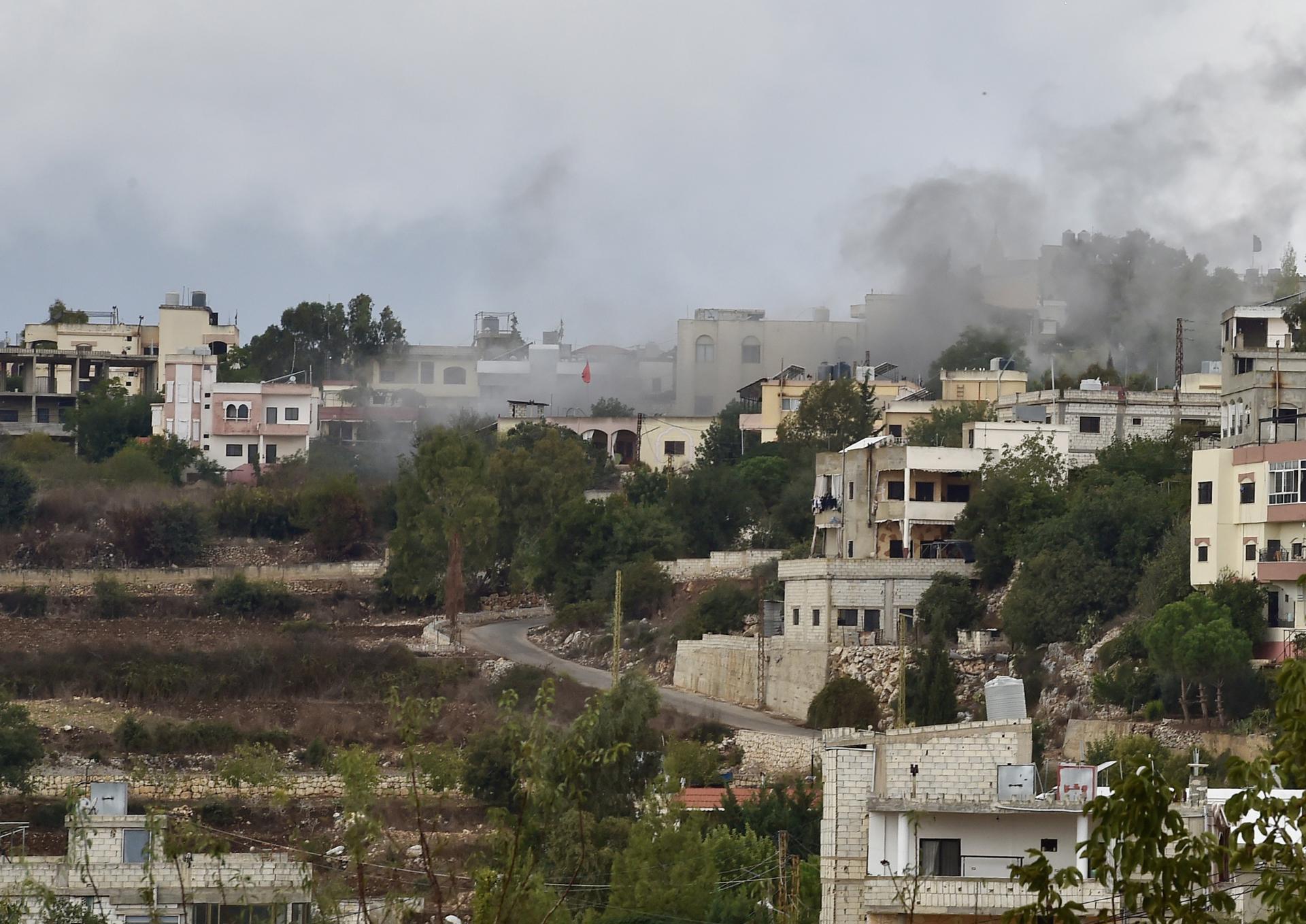 Intenso fuego entre Líbano e Israel al cumplirse una semana de violencia con 16 muertos