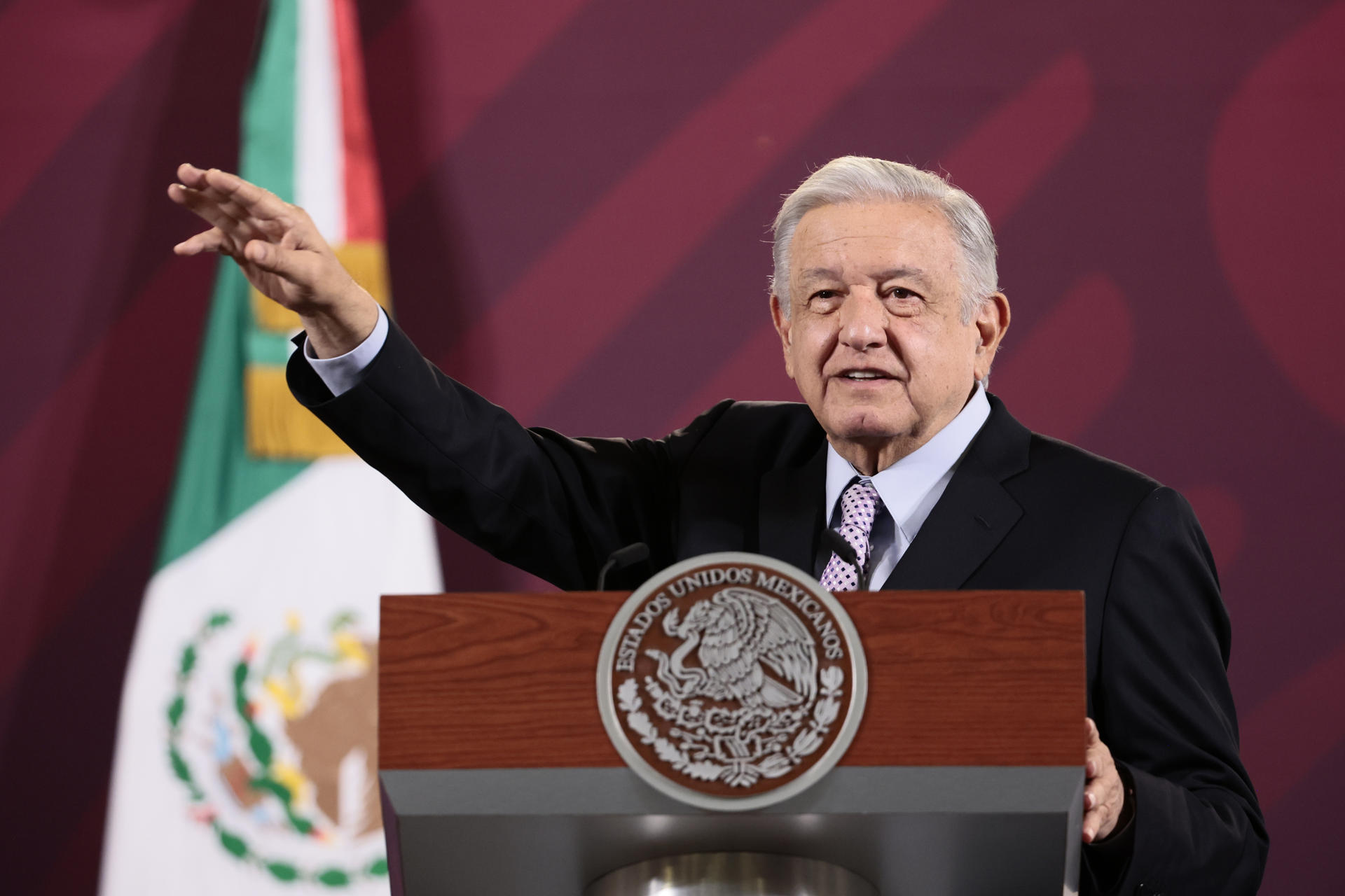 López Obrador niega que haya un «desbordamiento» del flujo migratorio en México