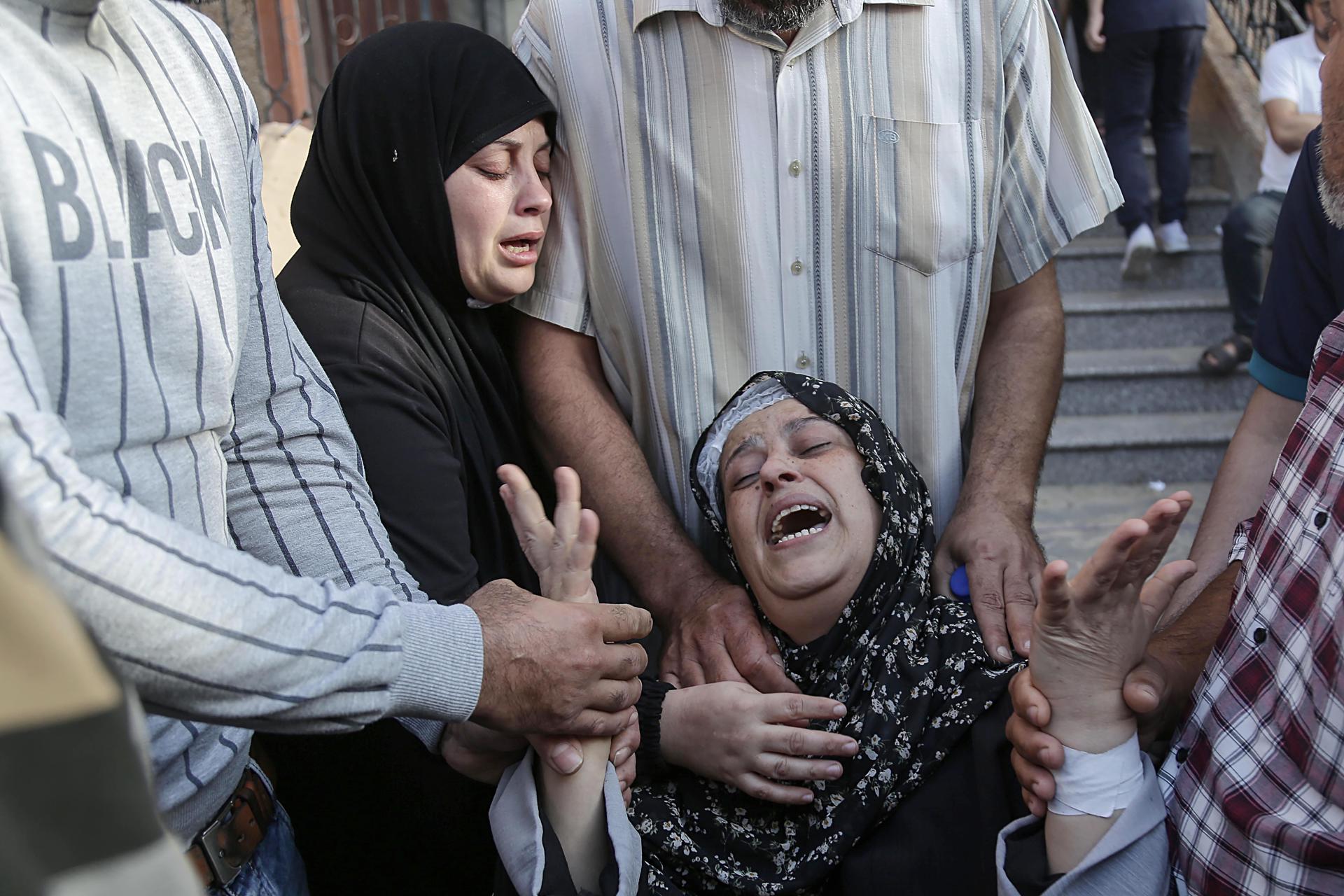 Muertos en Gaza por bombardeos israelíes alcanzan los 3.000
