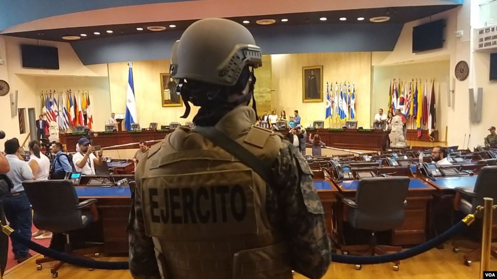 El Salvador: Bukele da ultimátum a Asamblea Legislativa en medio de protesta ciudadana