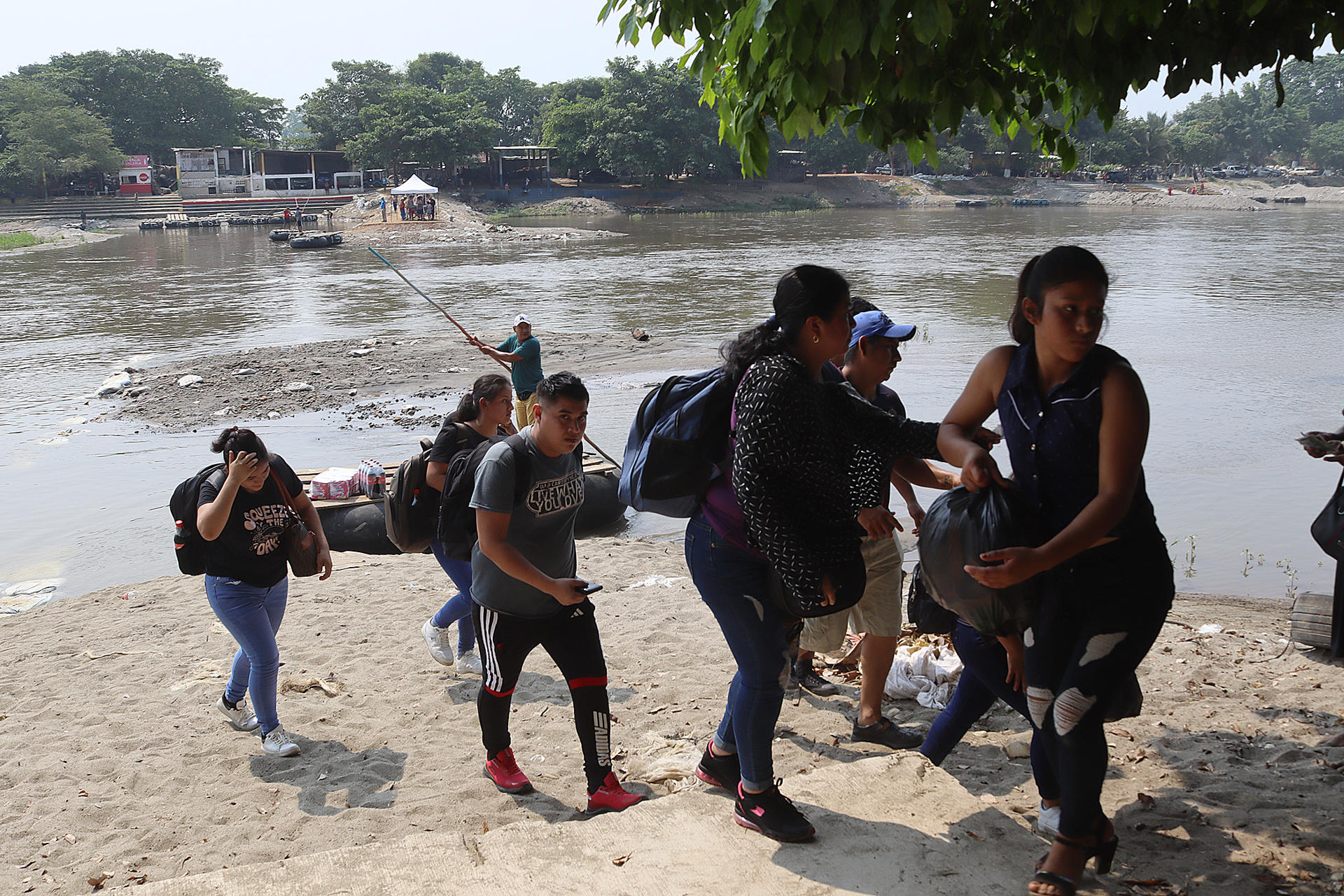 Estados Unidos advierte a los nicaragüenses: si intentan ingresar ilegalmente, pueden ser deportados 