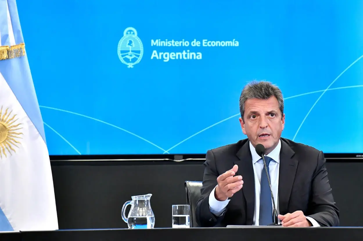 Massa reconoce derrota ante Milei y le felicita como «presidente de todos los argentinos»