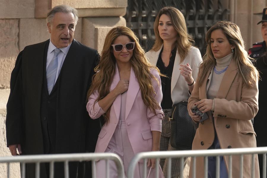 Shakira pacta una multa millonaria y admite fraude fiscal para evitar la prisión en España