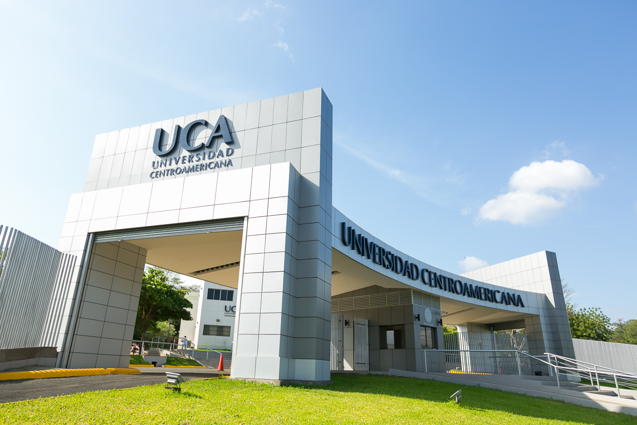 Jesuitas crean un fondo para becar a estudiantes de la UCA y ayudar los trabajadores afectados por la confiscación