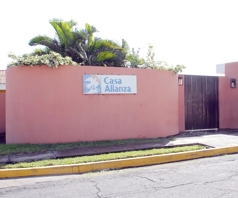 Casa Alianza opta por la «disolución voluntaria» para evitar la confiscación del régimen