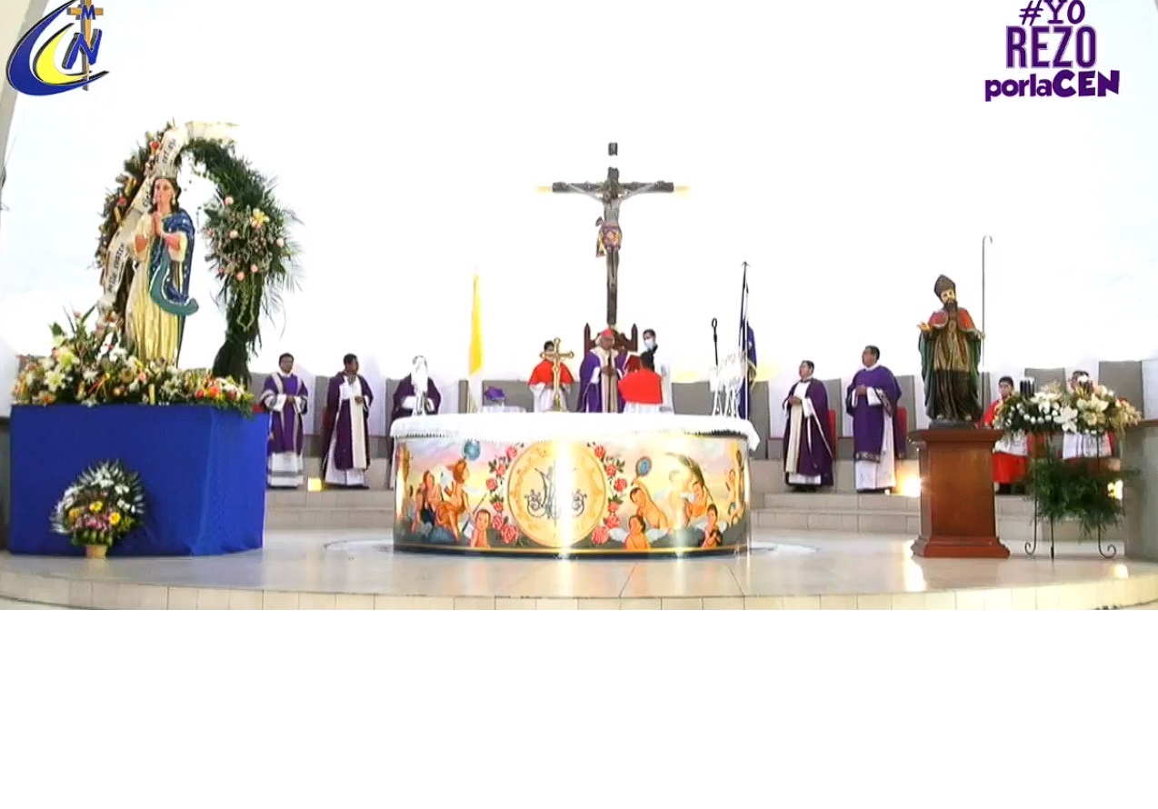 La Iglesia católica manda a elaborar una réplica de la imagen quemada de la Sangre de Cristo en un atentado