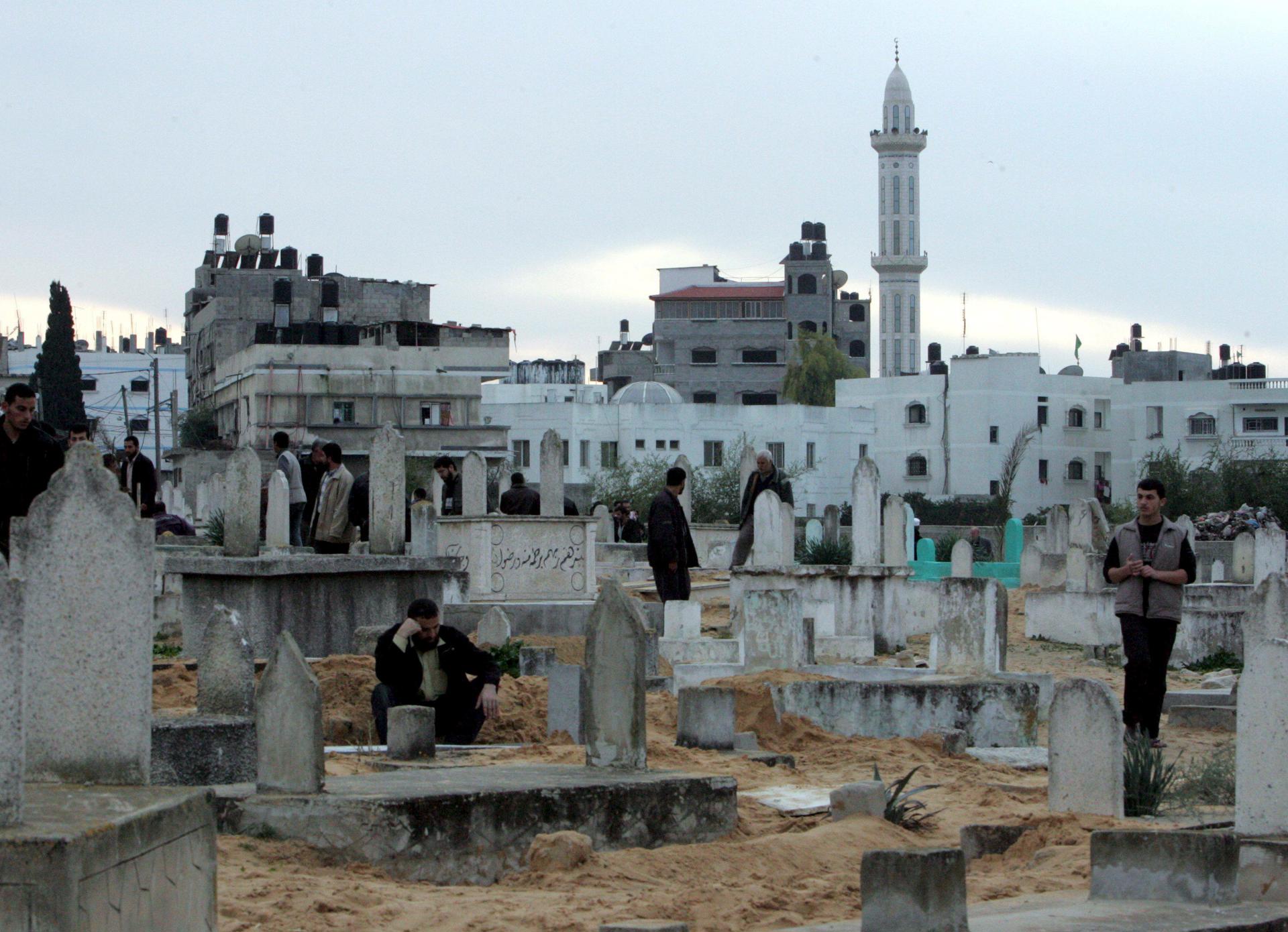 Más de 350 muertos en Gaza por ataques israelíes en las últimas 24 horas, según Sanidad