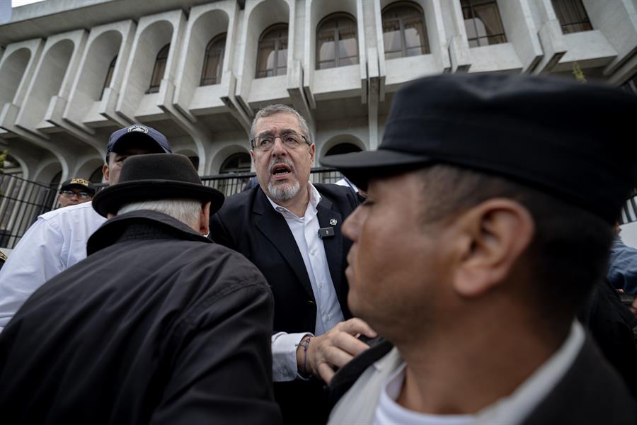 La Fiscalía de Guatemala ejecuta un «intento de golpe de Estado» contra el presidente electo