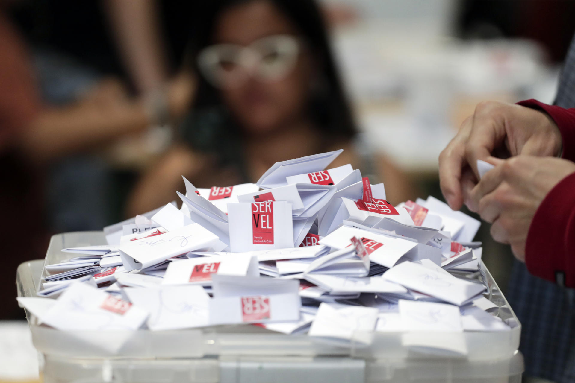 Los chilenos votaron por mantener la Constitución nacida en la dictadura de Pinochet