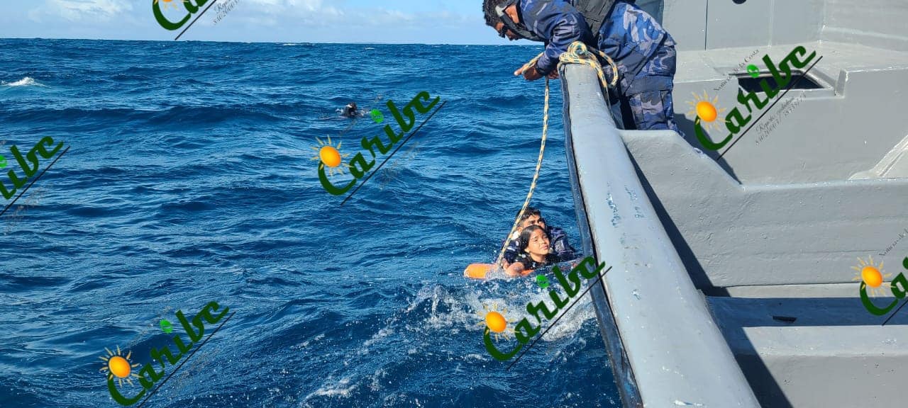 Una lancha con 25 migrantes naufraga cerca de Corn Island: las autoridades  han recuperado los cuerpos de una niña y una mujer