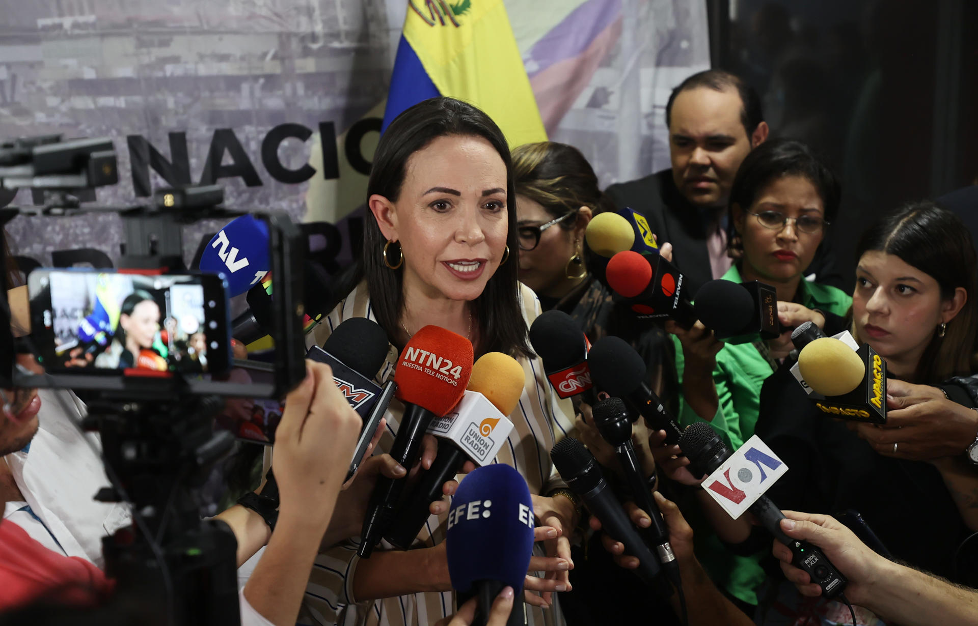 La Contraloría explica al Supremo las razones de la inhabilitación de María Corina Machado