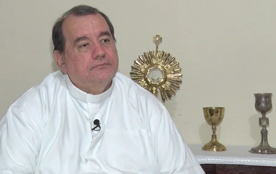 La Policía secuestra al vicario general de la Arquidiócesis de Managua, monseñor Carlos Avilés