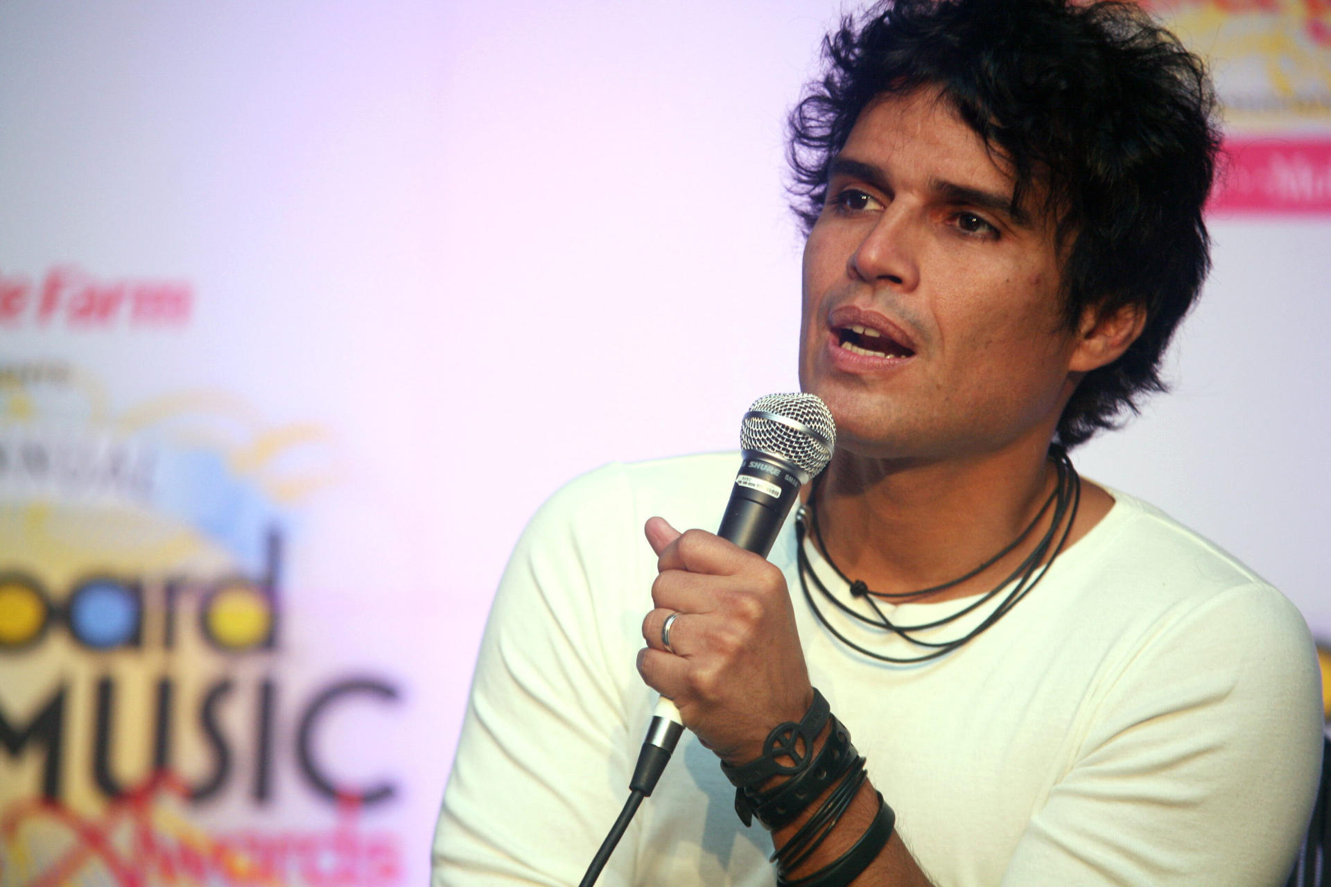 El cantautor de rock Pedro Suárez-Vertiz muere a los 54 años