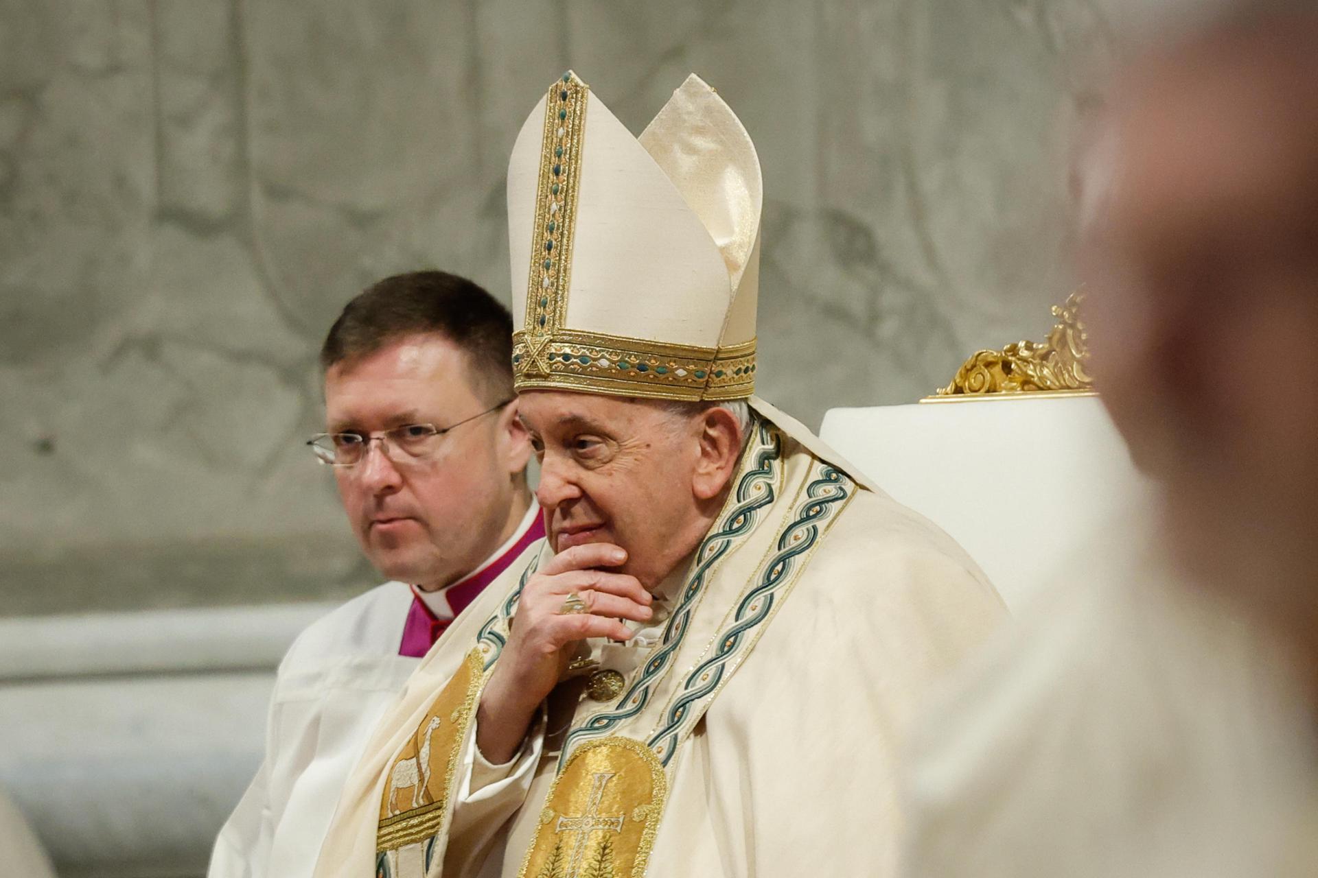 El Papa expresa su «preocupación por los obispos y sacerdotes encarcelados y pide diálogo
