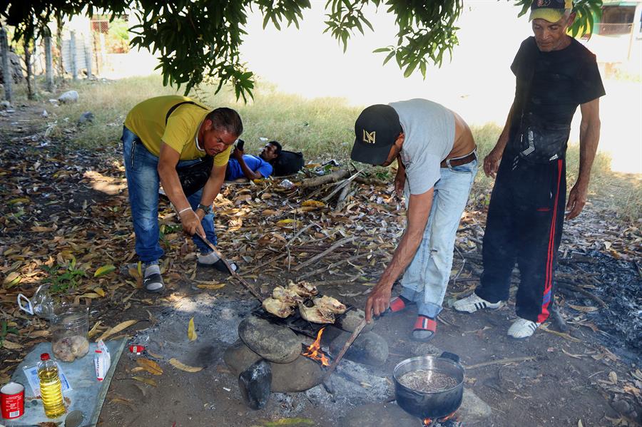 La caravana migrante despide el año con la esperanza de regularizarse en México en 2024