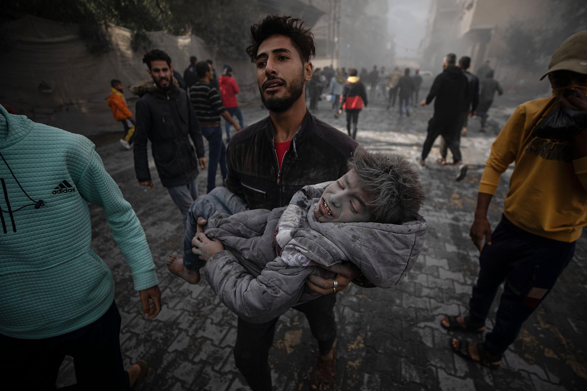 Los palestinos muertos en Gaza superan los 22.000 por la guerra entre Israel y Hamás