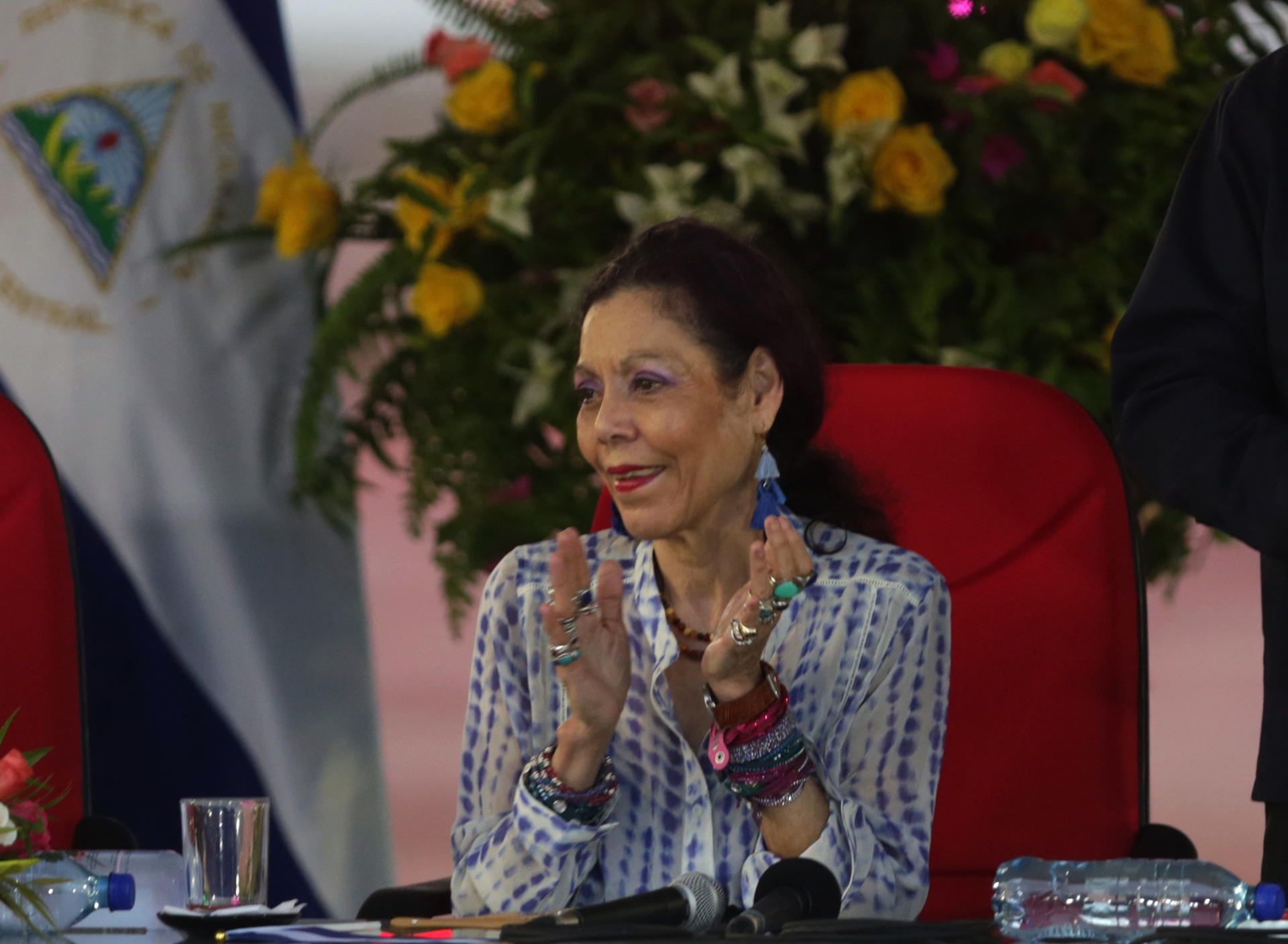 Rosario Murillo tilda de “codiciosos y envidiosos” a sacerdotes en Nicaragua