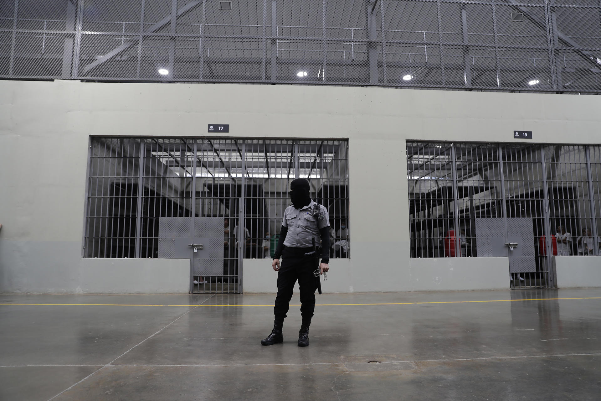 Las muertes de detenidos en el régimen de excepción en El Salvador llegan a 218