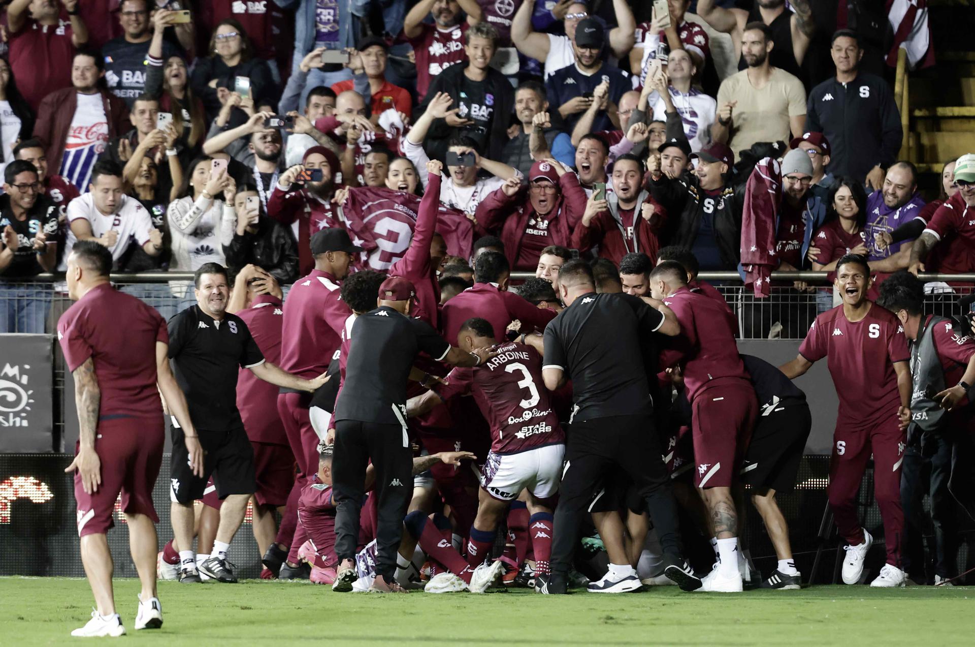 El Saprissa de Costa Rica es el club de fútbol con más valor de mercado en Centroamérica: el ranking incluye a un club nicaragüense