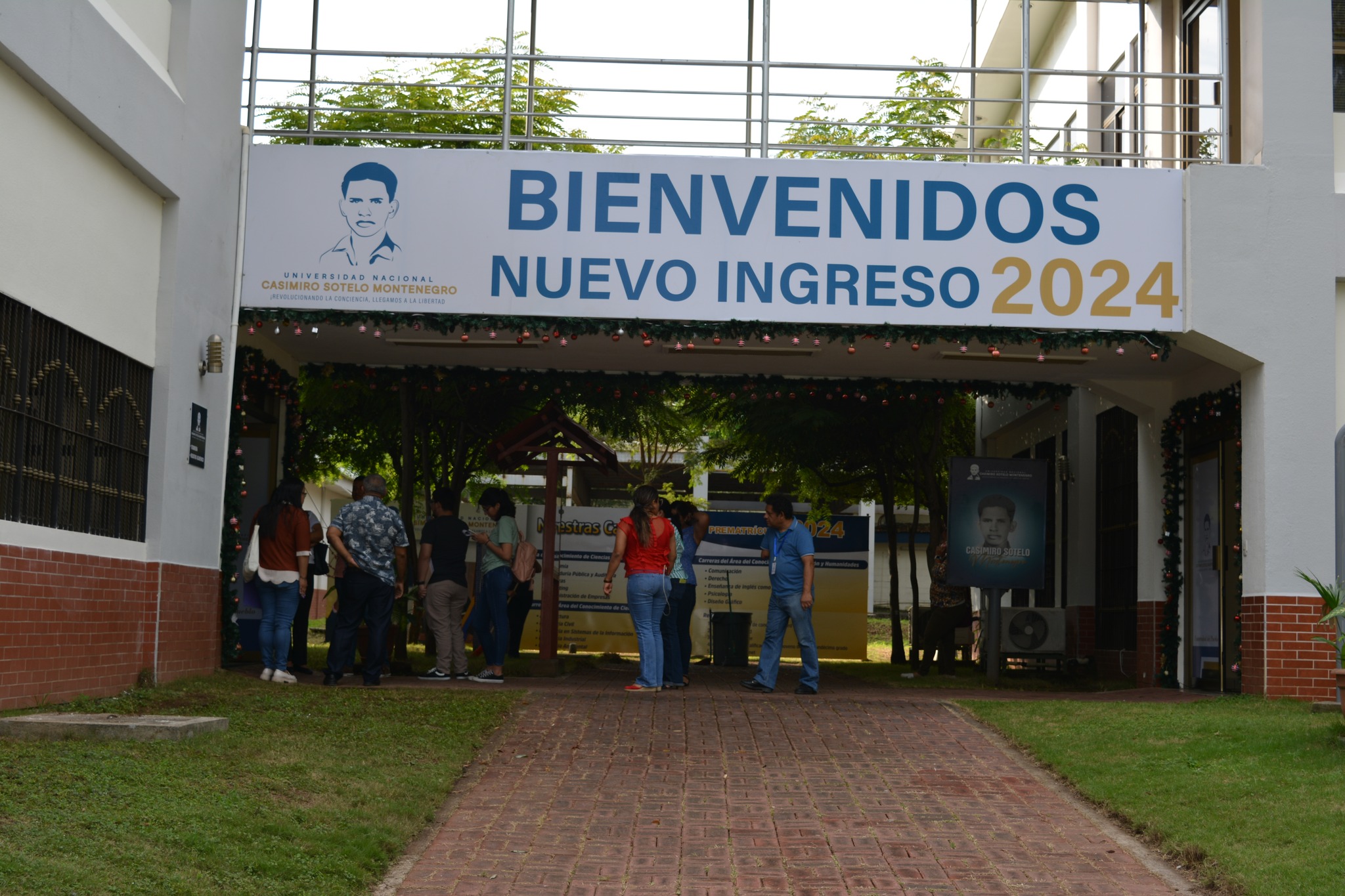 La Universidad Casimiro Sotelo en apuros para llenar cupos