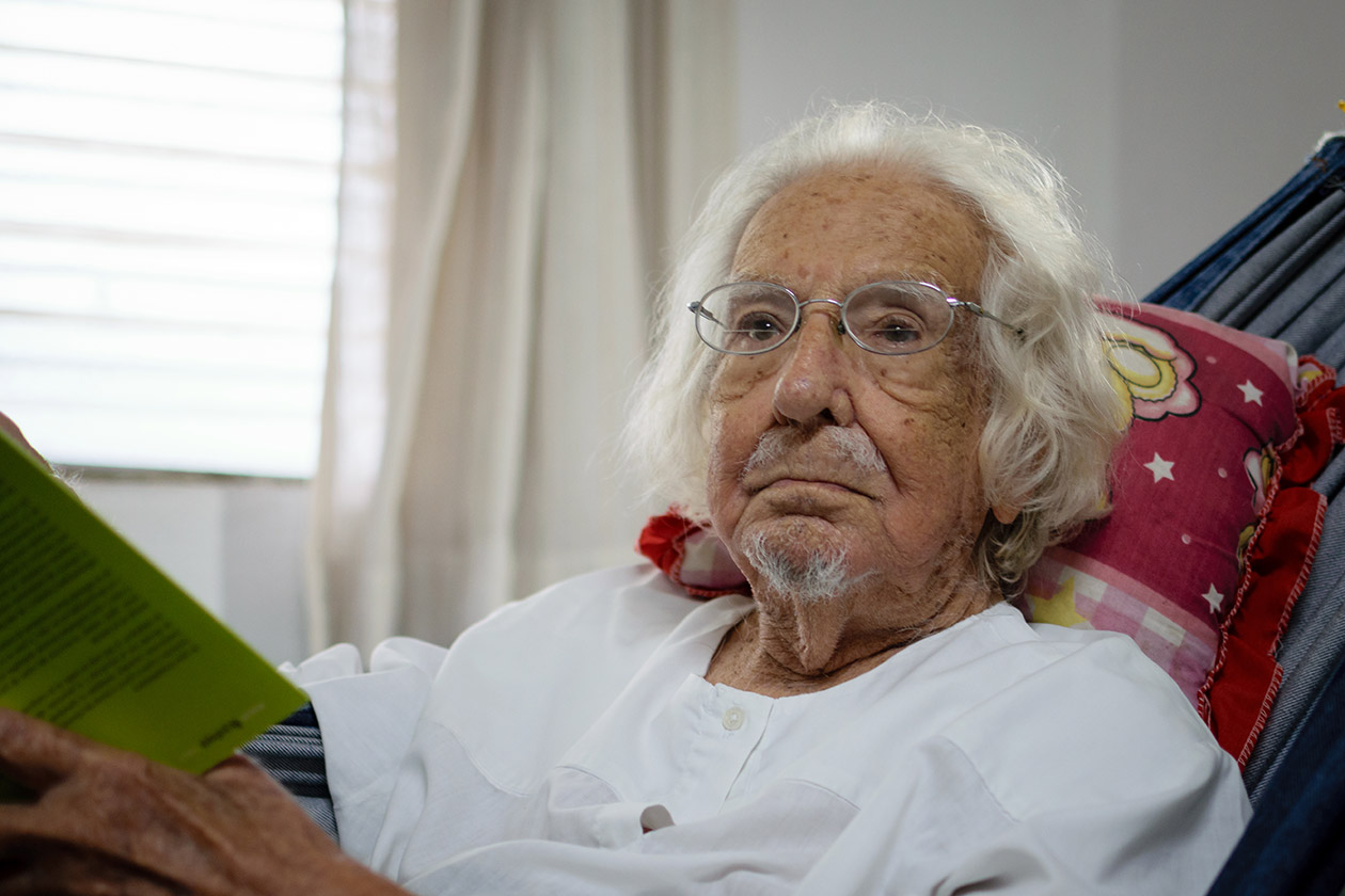 El poeta y sacerdote Ernesto Cardenal muere a los 95 años