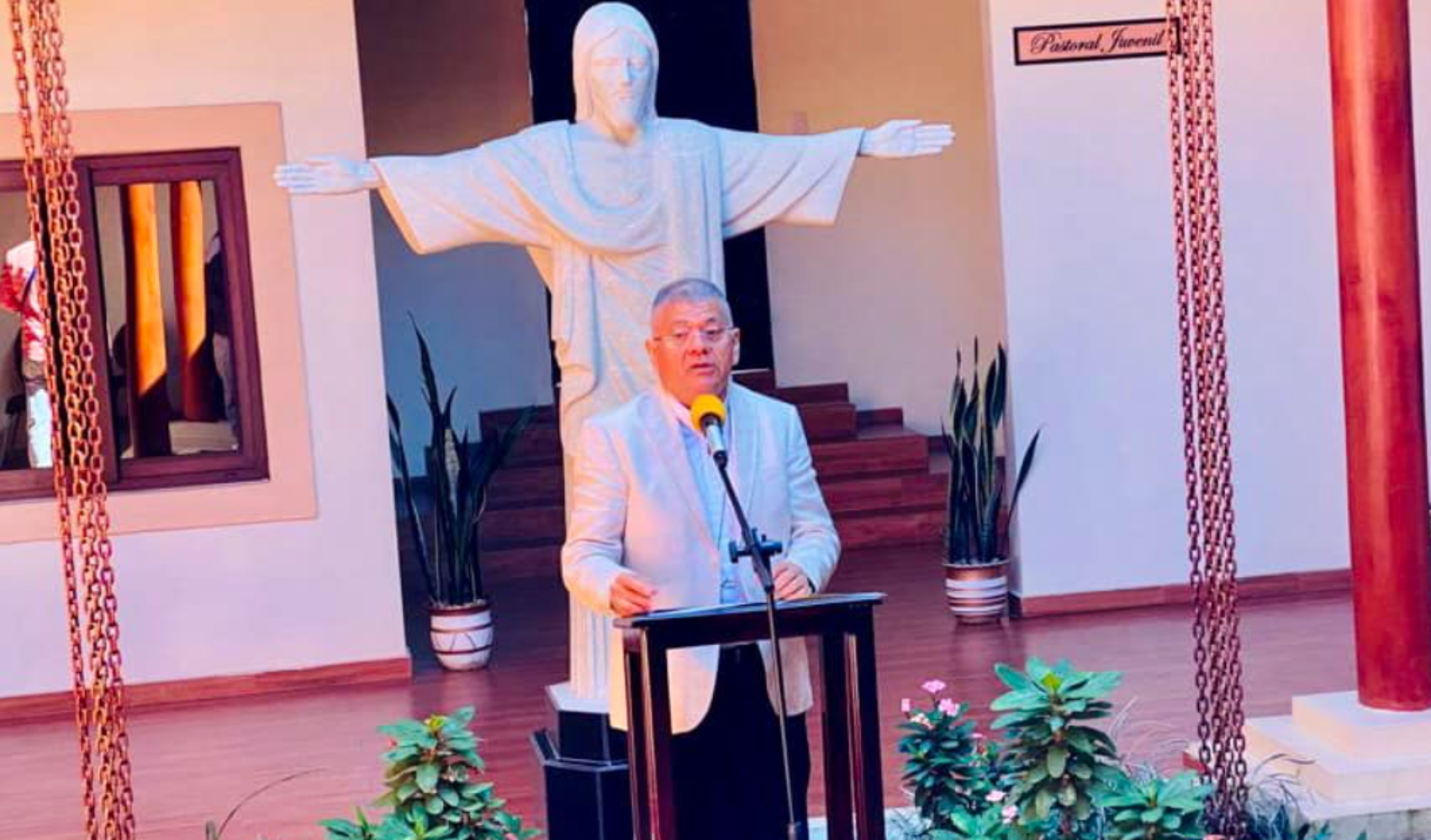 Monseñor José Antonio Canales de Honduras lamenta destierro de obispos y sacerdotes: “La tiranía nicaragüense ha golpeado a la Iglesia” 