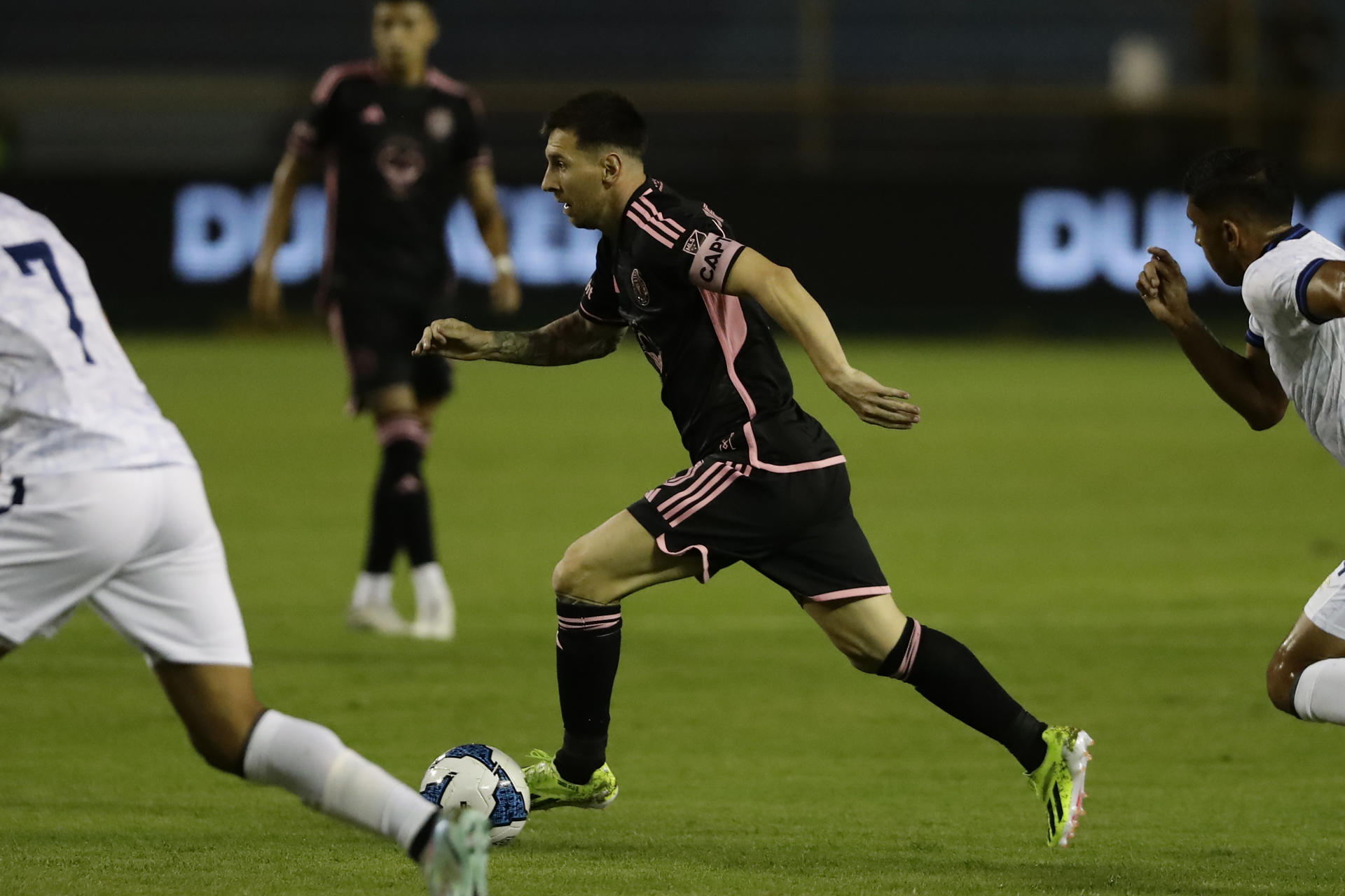 0-0. El Inter Miami se queda sin gol en El Salvador en el debut de la dupla Suárez-Messi