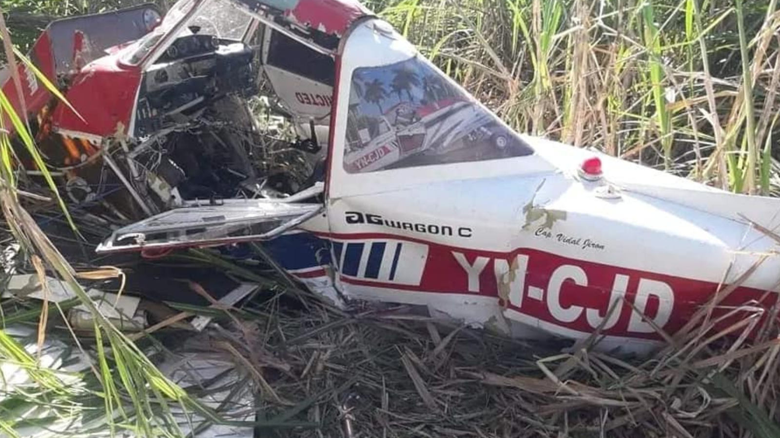 Fallece joven piloto al caer su avioneta mientras realizaba labores agrícolas en Chinandega