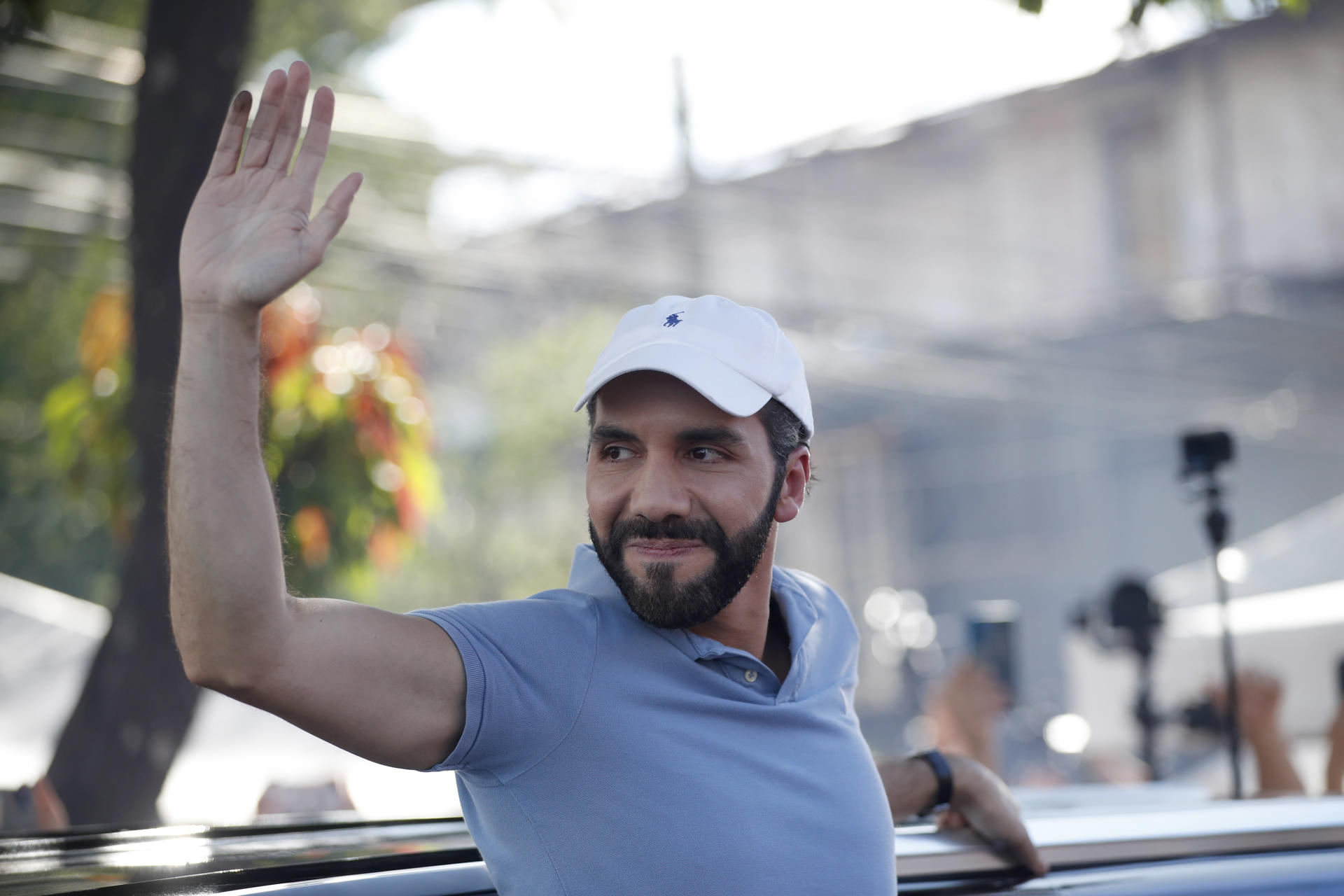 Nayib Bukele se autoproclama ganador de las elecciones presidenciales en El Salvador