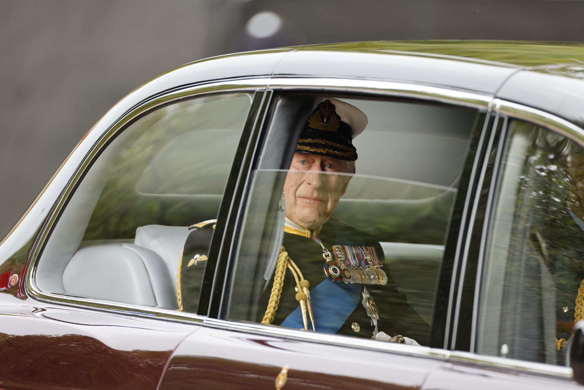 El rey Carlos III sufre un cáncer, anuncia el Palacio de Buckingham