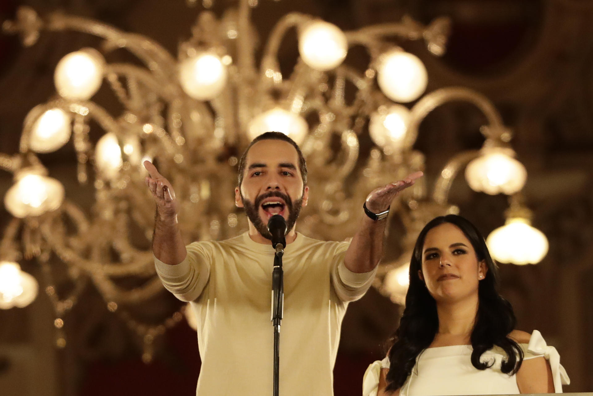 Daniel Ortega felicita a Nayib Bukele por su reelección presidencial