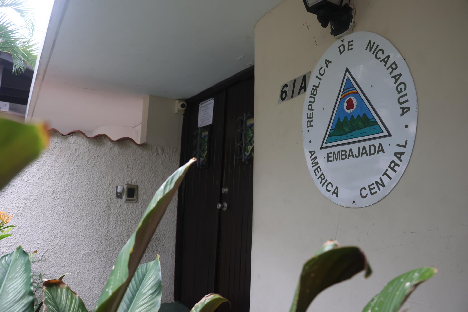 Ortega convierte a Nicaragua en una cueva de corruptos con «venta y alquiler» de asilo y nacionalizaciones