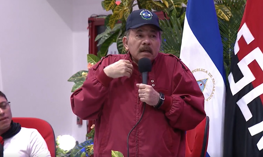 La dictadura incumple deber constitucional de proteger a los nicaragüenses en el exterior, cuyas remesas aportan millones a la economía