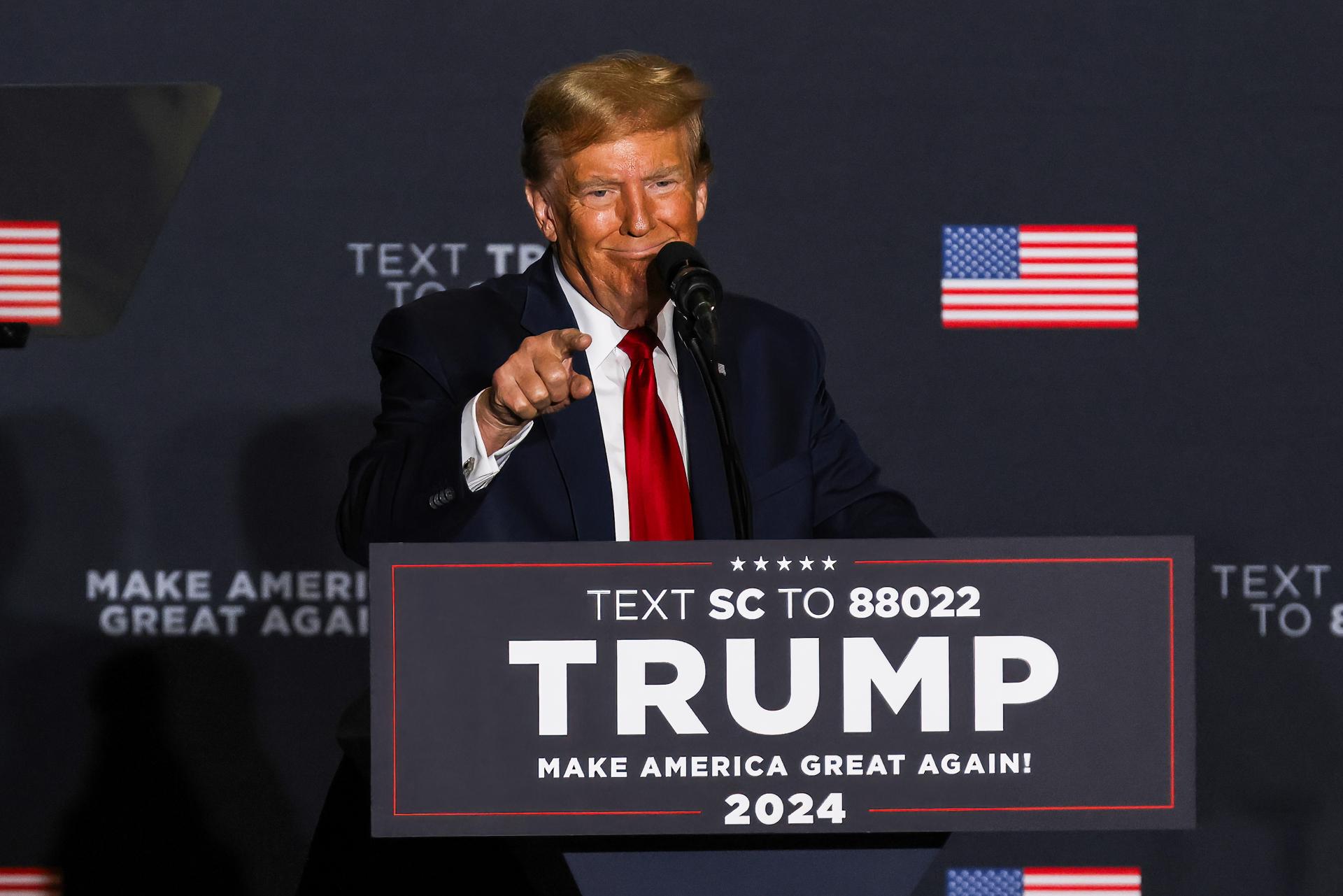 Trump reitera que EE.UU. no debería defender a países de la OTAN que no paguen su cuota