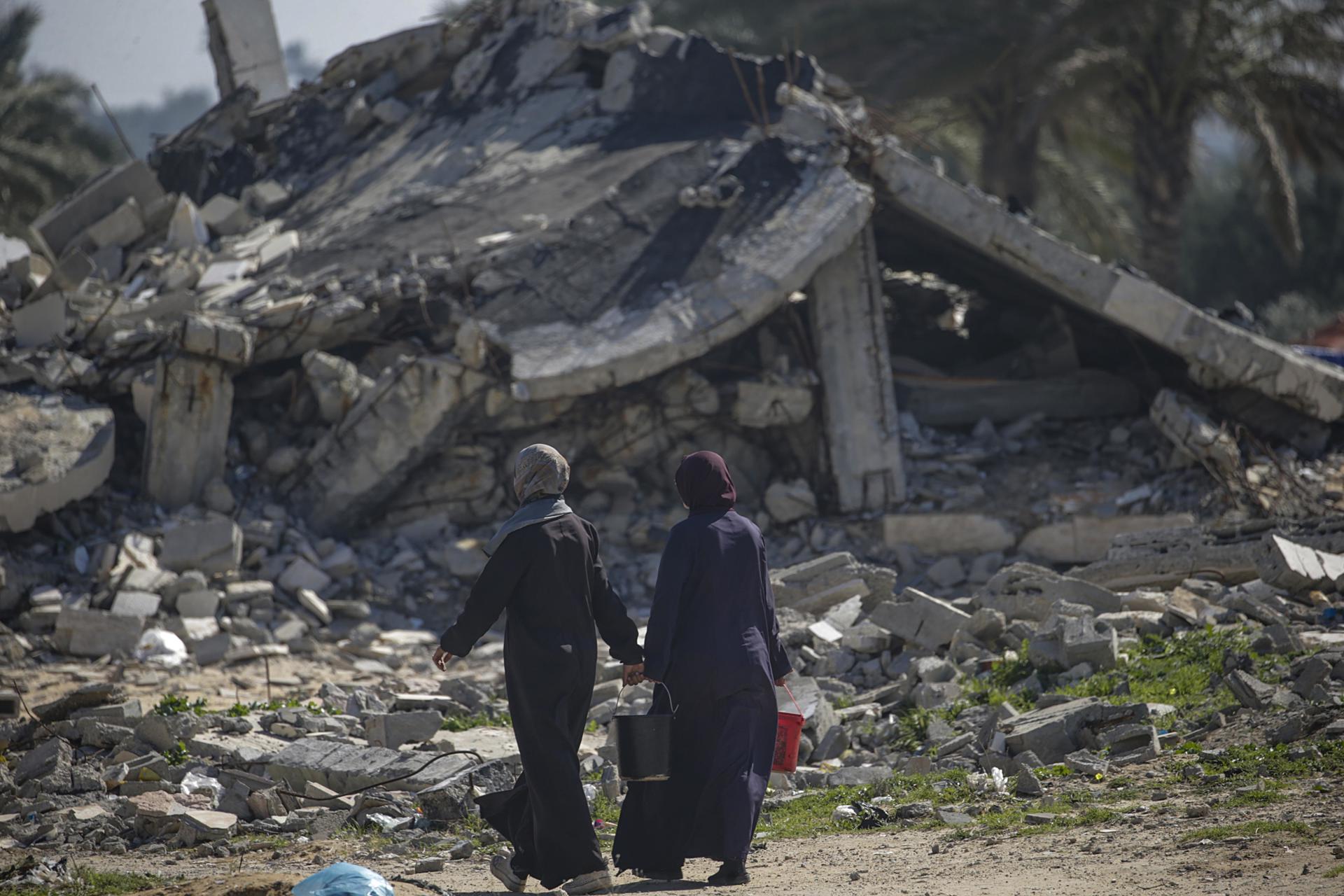 Israel asalta hospital Naser tras 25 días de asedio para recuperar cadáveres de rehenes