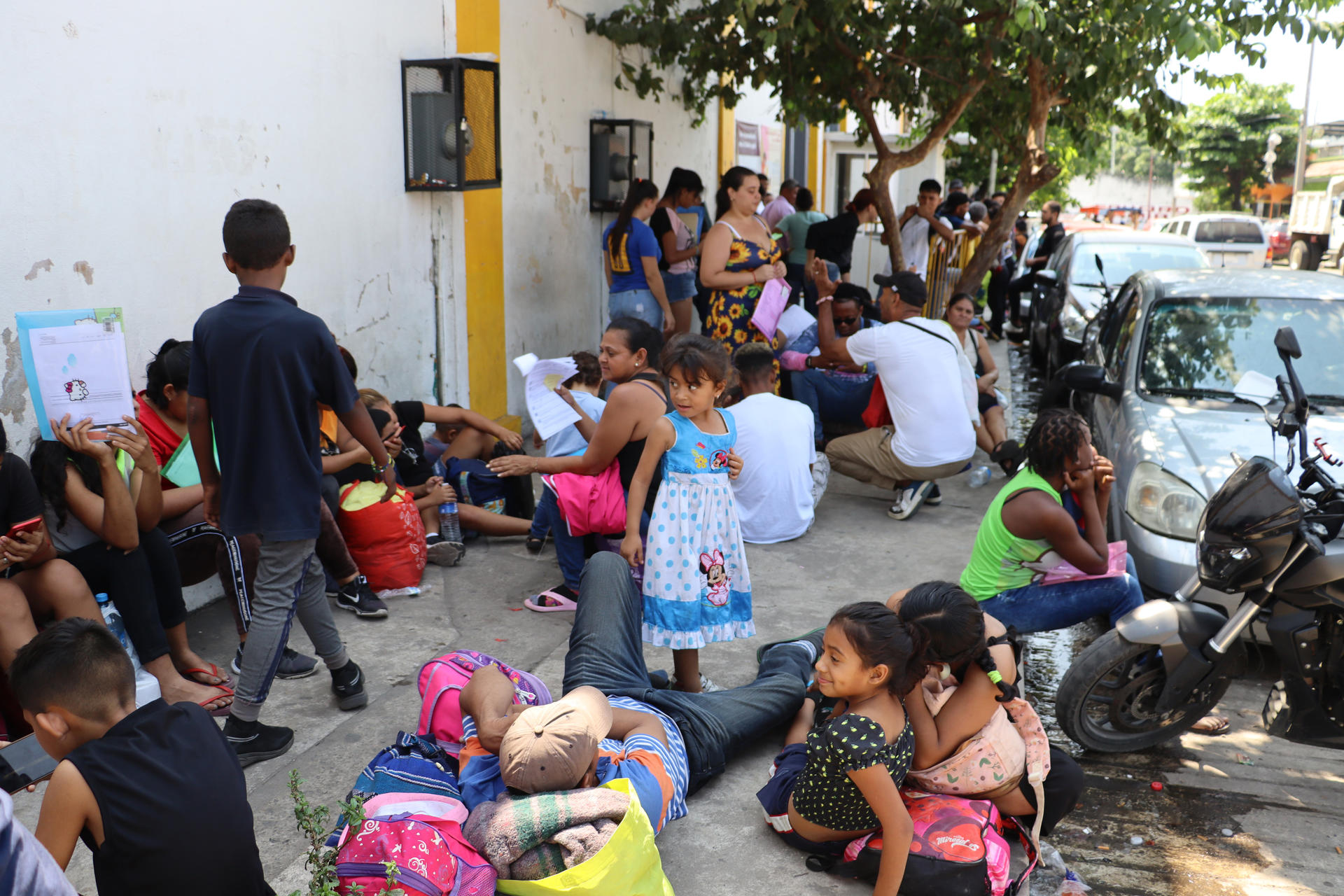 La migración irregular en México sube más de 77 % en 2023 y desborda la frontera sur