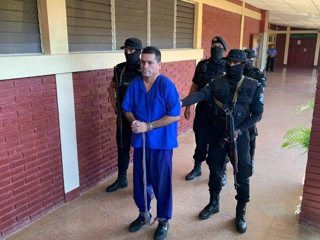 La Policía Orteguista muestra a Douglas Pérez, el opositor extraditado por el OIJ de Costa Rica