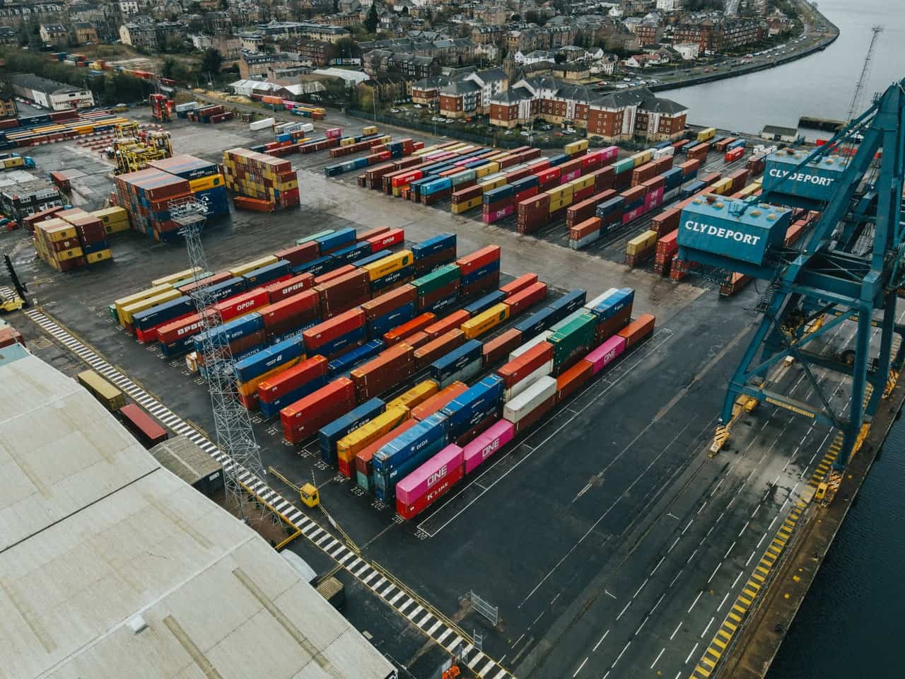 Exportaciones de zona franca caen un 13.9% en el último trimestre del 2023