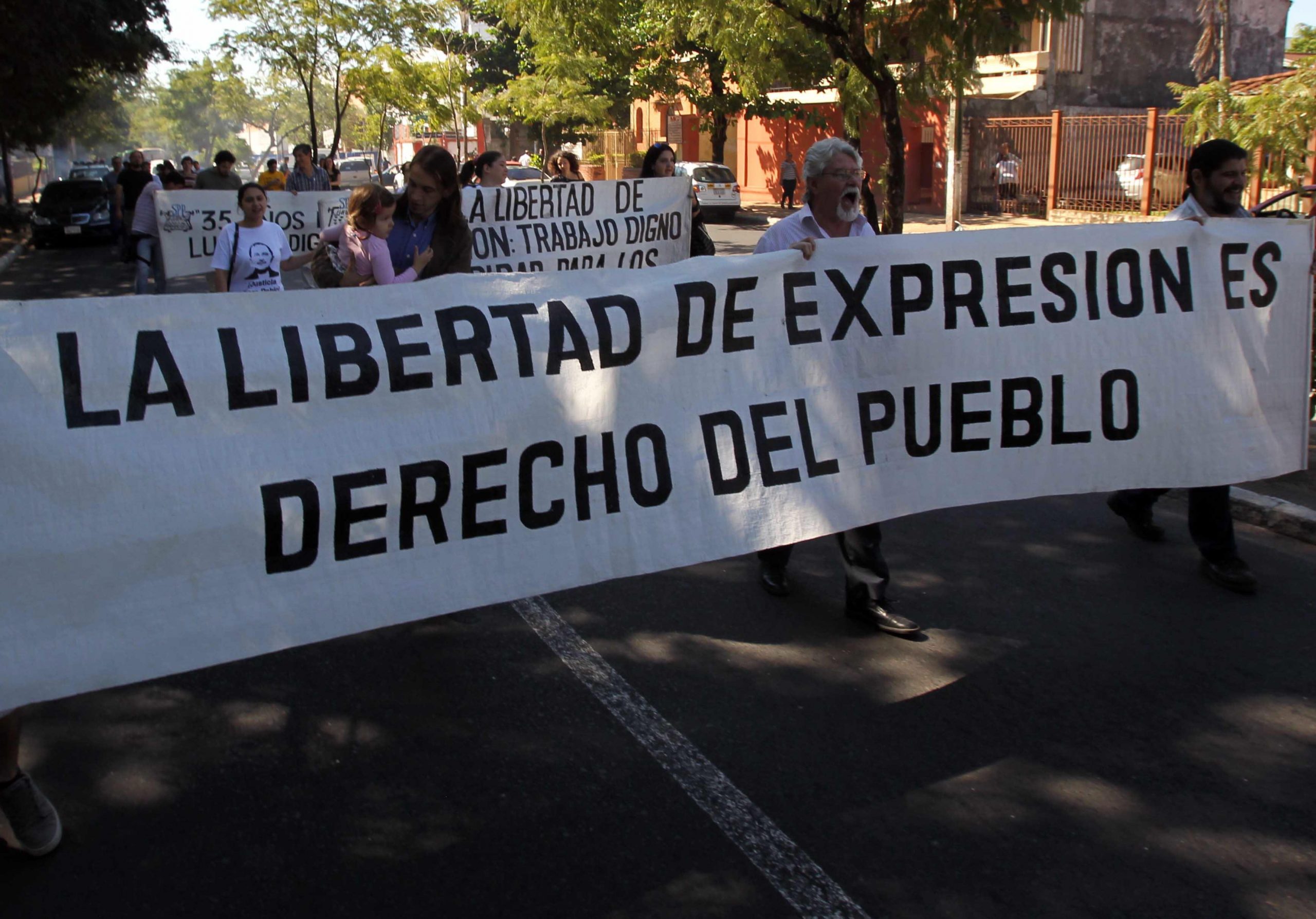 El periodismo vive la peor persecución en Centroamérica: los gobiernos son los principales verdugos, revela informe